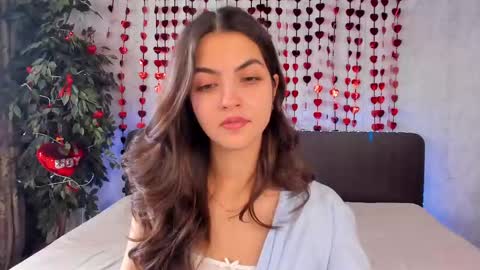 Snapshot of milana_crystal_ chatting on 02.16.25 Milana online show from 02.16.25