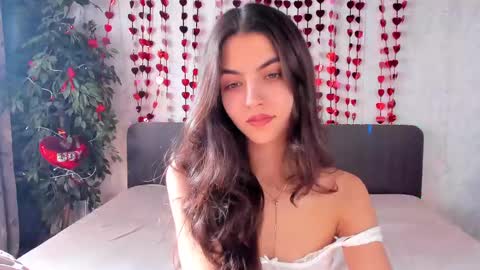 Snapshot of milana_crystal_ chatting on 02.27.25 Milana online show from 02.27.25