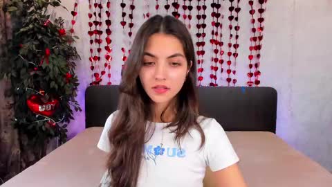 Snapshot of milana_crystal_ chatting on 03.04.25 Milana online show from 03.04.25