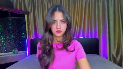 Snapshot of milana_crystal_ chatting on 09.21.25 Milana online show from 09.21.25