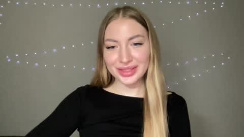 Milana online show from 12.09.24