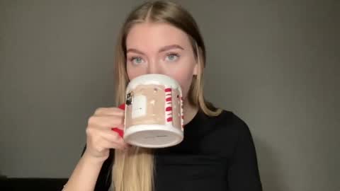 Milana online show from 01.10.25