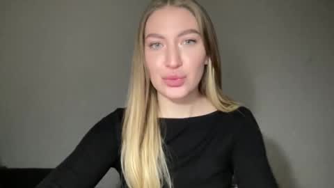 Milana online show from 01.13.25