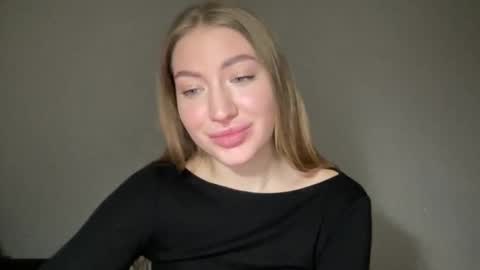 Milana online show from 01.15.25