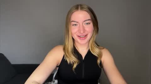 Milana online show from 02.08.25