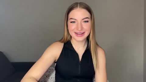 Milana online show from 02.13.25