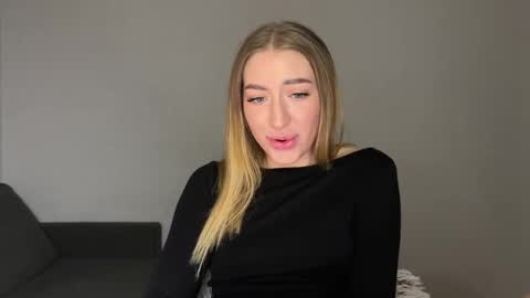 Milana online show from 02.16.25