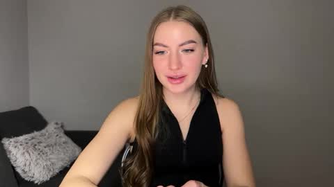 Milana online show from 03.08.25