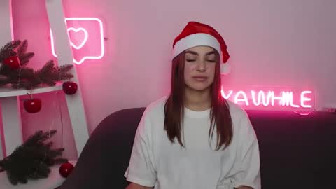 Snapshot of milanaangelas chatting on 12.26.24 milanaangelas online show from 12.26.24