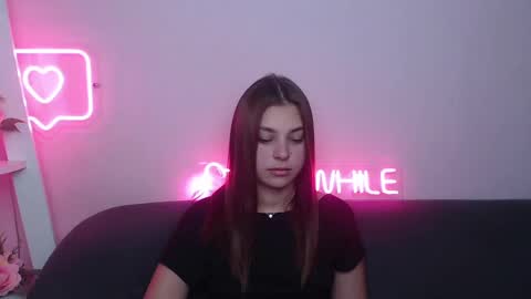 Snapshot of milanaangelas chatting on 02.10.25 milanaangelas online show from 02.10.25