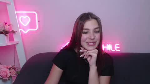 Snapshot of milanaangelas chatting on 02.28.25 milanaangelas online show from 02.28.25