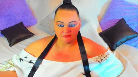 Snapshot of milanabiegert chatting on 01.18.25 Lana online show from 01.18.25