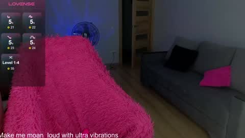 Lana online show from 12.07.24