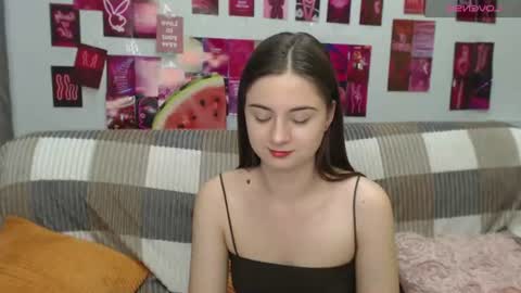 milanaroz online show from 07.19.26