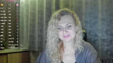Snapshot of milanna_x chatting on 09.18.25 milanna_x online show from 09.18.25