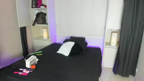 milasantoss online show from 07.07.26