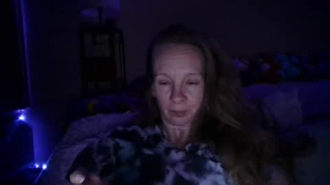 Mila online show from 04.17.26