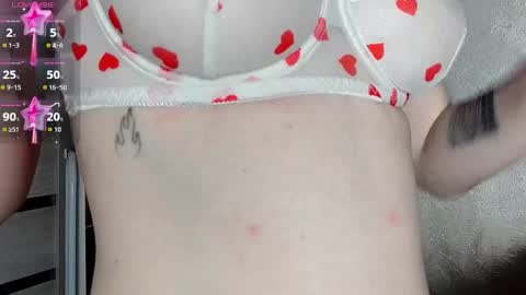 Snapshot of milaxaysy01 chatting on 05.07.26 Mila 3 online show from 05.07.26