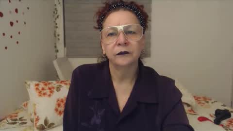 Snapshot of milchanell chatting on 05.11.26 milchanell online show from 05.11.26