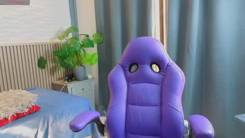 milena_lawson online show from 04.17.26