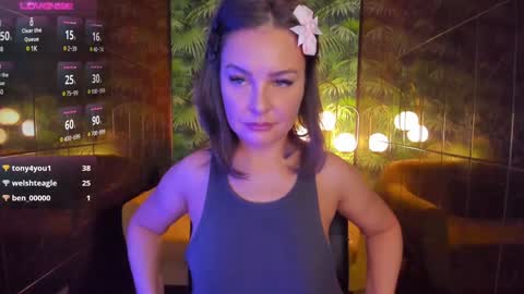 Snapshot of milena_mellow chatting on 12.26.24 Milena online show from 12.26.24