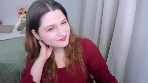 Snapshot of milenafiery chatting on 06.24.26 milenafiery online show from 06.24.26