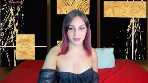 Snapshot of miley_kane chatting on 02.12.25 miley_kane online show from 02.12.25