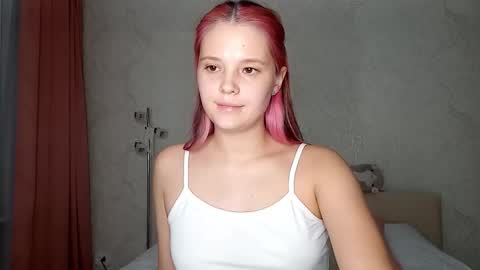 Snapshot of mileymyth chatting on 11.19.25 mileymyth online show from 11.19.25