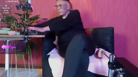  milf sikiu  online show from 07.28.26