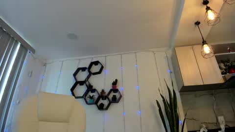 ASHLEY online show from 01.02.25