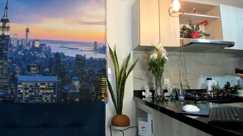 ASHLEY online show from 02.05.25