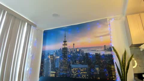 ASHLEY online show from 02.21.25