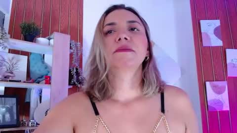 Sara  online show from 07.28.26