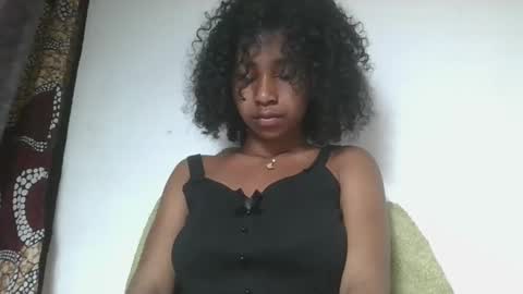 Snapshot of milinasy chatting on 02.13.26 milinasy online show from 02.13.26