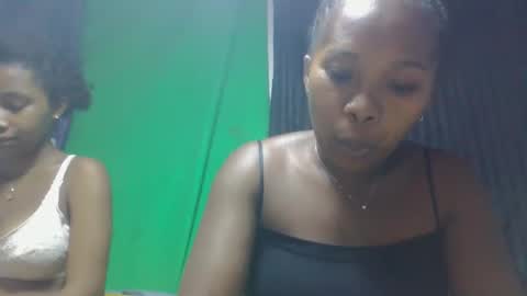 Snapshot of milinasy chatting on 04.30.26 milinasy online show from 04.30.26