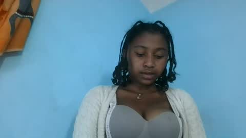 Snapshot of milinasy chatting on 07.19.26 milinasy online show from 07.19.26