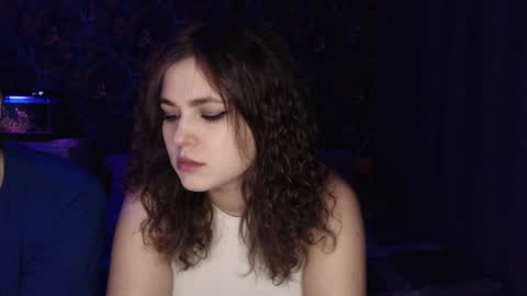 Stella and Neo online show from 01.30.25