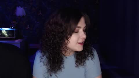 Stella and Neo online show from 10.12.25