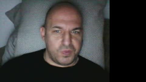 Snapshot of milkiwaay chatting on 12.14.25 Milkiwaay online show from 12.14.25
