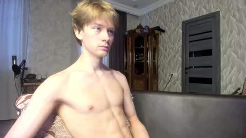 Isaac online show from 02.07.26