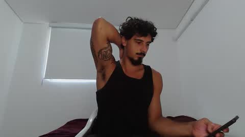 Snapshot of milkoffee chatting on 03.02.26 milkoffee online show from 03.02.26