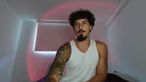 Snapshot of milkoffee chatting on 03.05.26 milkoffee online show from 03.05.26