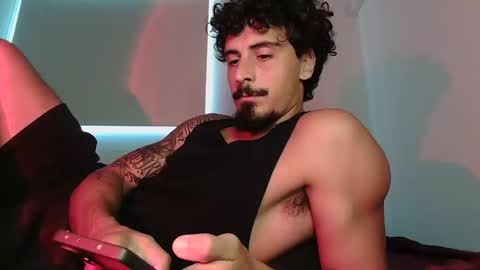 Snapshot of milkoffee chatting on 03.11.26 milkoffee online show from 03.11.26