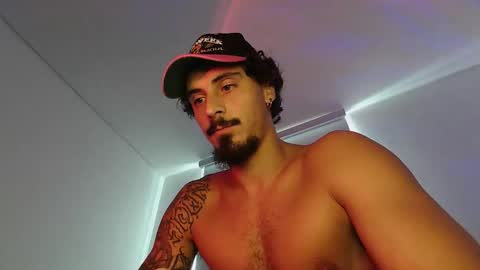 Snapshot of milkoffee chatting on 04.07.26 milkoffee online show from 04.07.26