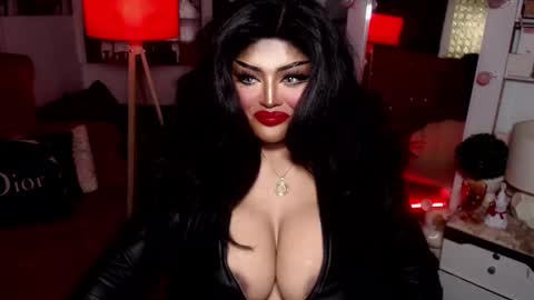 milkshakelavinia online show from 01.13.25