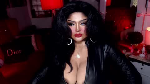 milkshakelavinia online show from 01.23.25