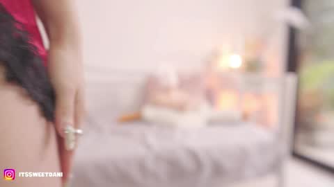 milky_0 online show from 04.01.26