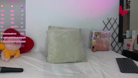 Snapshot of milky__boy_ chatting on 03.10.25 H A R O L D online show from 03.10.25