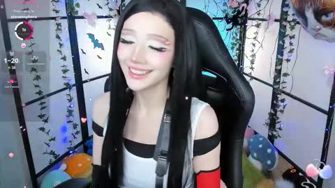 Snapshot of milkycute chatting on 10.25.25 milky cute online show from 10.25.25