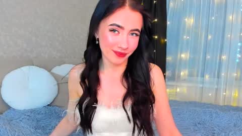 milla moore online show from 11.30.25